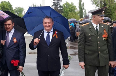 Депутат Донского парламента Сергей Петляков принял участие в торжественных мероприятиях, посвященных 70 летию Великой Победы, в городе Миллерово Депутат Донского парламента Сергей Петляков принял участие в торжественных мероприятиях, посвященных 70 летию Великой Победы, в городе Миллерово