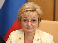 В 2011 году бюджетные расходы на социальную сферу составят более 4 трлн. рублей В 2011 году бюджетные расходы на социальную сферу составят более 4 трлн. рублей