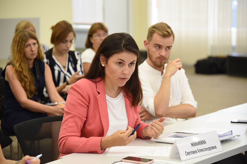 Реконструкция Театральной площади: «за» и «против» Реконструкция Театральной площади: «за» и «против»