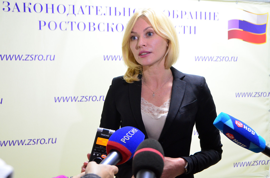 Екатерина Стенякина «Молодежная инициатива превратилась в федеральный закон»
