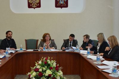 Валентина Маринова: «Проект Областного закона об образовании получился содержательным, максимально учитывающим интересы всех участников образовательного процесса» Валентина Маринова: «Проект Областного закона об образовании получился содержательным, максимально учитывающим интересы всех участников образовательного процесса»