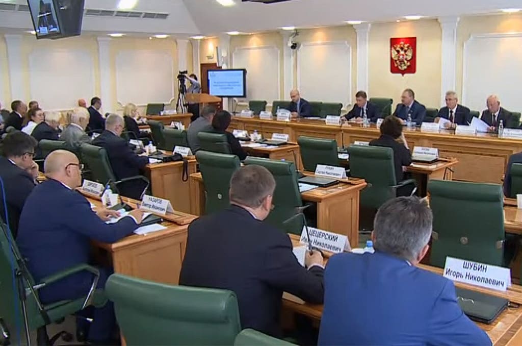 Александр Ищенко принял участие в заседании Совета по местному самоуправлению при Совете Федерации Александр Ищенко принял участие в заседании Совета по местному самоуправлению при Совете Федерации
