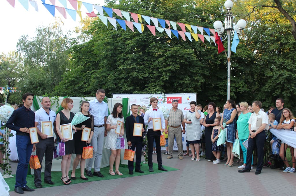 Роман Лютиков принял участие в праздновании Дня Молодежи в Новошахтинске