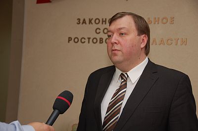 КОММЕНТАРИЙ ПРЕДСЕДАТЕЛЯ КОМИТЕТА ЗАКОНОДАТЕЛЬНОГО СОБРАНИЯ РОСТОВСКОЙ ОБЛАСТИ ПО ЗАКОНОДАТЕЛЬСТВУ А.В. ИЩЕНКО ПО ВОПРОСАМ ЗАКОНОДАТЕЛЬНОГО ОБЕСПЕЧЕНИЯ РАЗГРАНИЧЕНИЯ ПОЛНОМОЧИЙ МЕЖДУ УРОВНЯМИ ПУБЛИЧНОЙ ВЛАСТИ КОММЕНТАРИЙ ПРЕДСЕДАТЕЛЯ КОМИТЕТА ЗАКОНОДАТЕЛЬНОГО СОБРАНИЯ РОСТОВСКОЙ ОБЛАСТИ ПО ЗАКОНОДАТЕЛЬСТВУ А.В. ИЩЕНКО ПО ВОПРОСАМ ЗАКОНОДАТЕЛЬНОГО ОБЕСПЕЧЕНИЯ РАЗГРАНИЧЕНИЯ ПОЛНОМОЧИЙ МЕЖДУ УРОВНЯМИ ПУБЛИЧНОЙ ВЛАСТИ