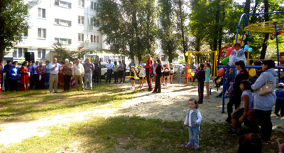 Адам Батажев открыл в Ростове новый спортивный комплекс Адам Батажев открыл в Ростове новый спортивный комплекс