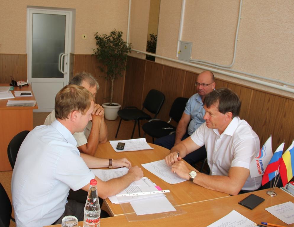 Сергей Суховенко провел прием граждан в Константиновском районе