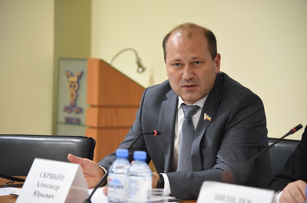 В регионе создана необходимая правовая база для решения проблем обманутых дольщиков В регионе создана необходимая правовая база для решения проблем обманутых дольщиков