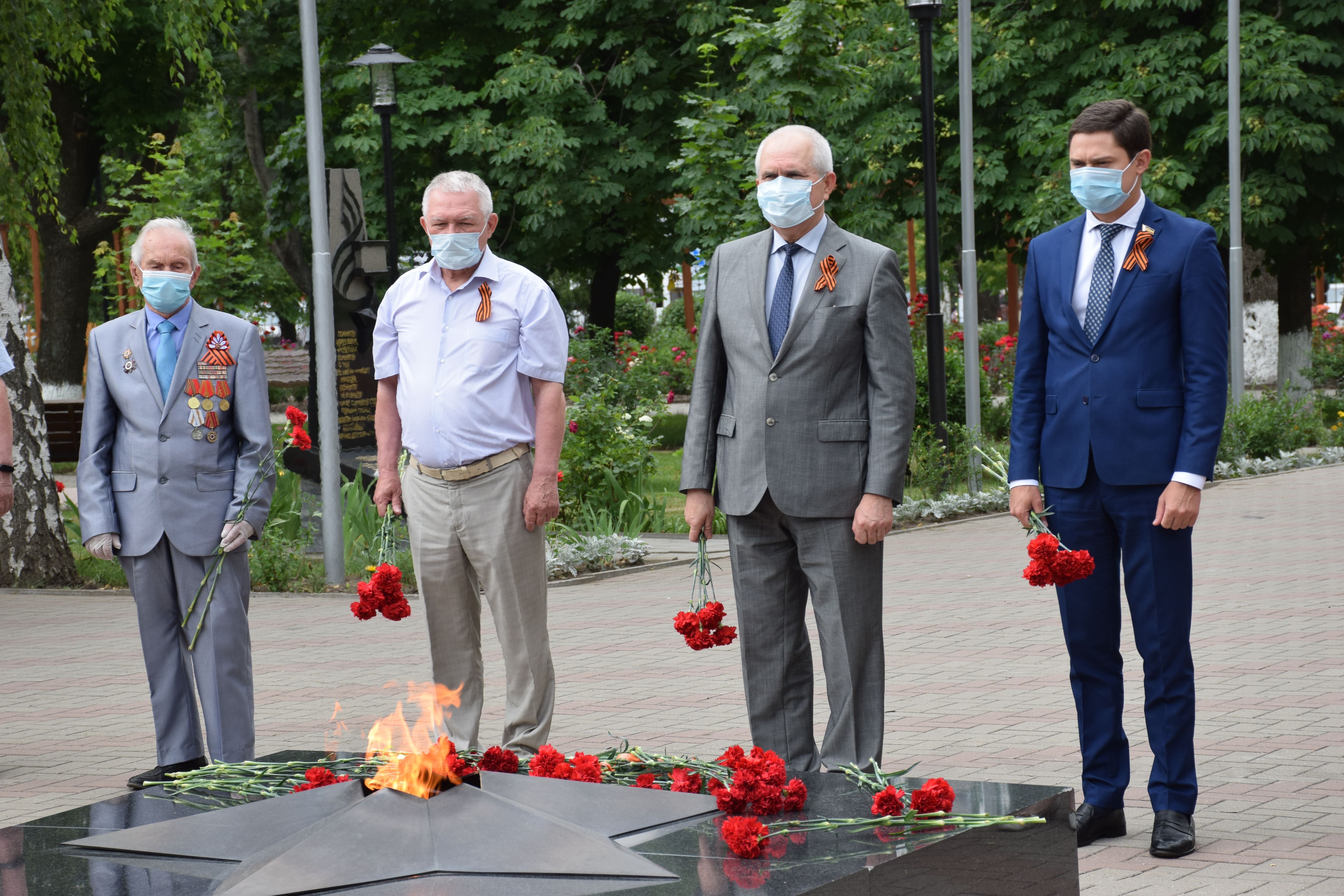 Александр Косачев почтил память погибших в годы Великой Отечественной войны