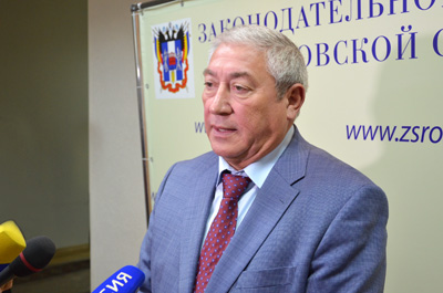 Владимир Гребенюк: «Поправки в областной закон связаны с расширением возможностей для получения земельных участков» Владимир Гребенюк: «Поправки в областной закон связаны с расширением возможностей для получения земельных участков»