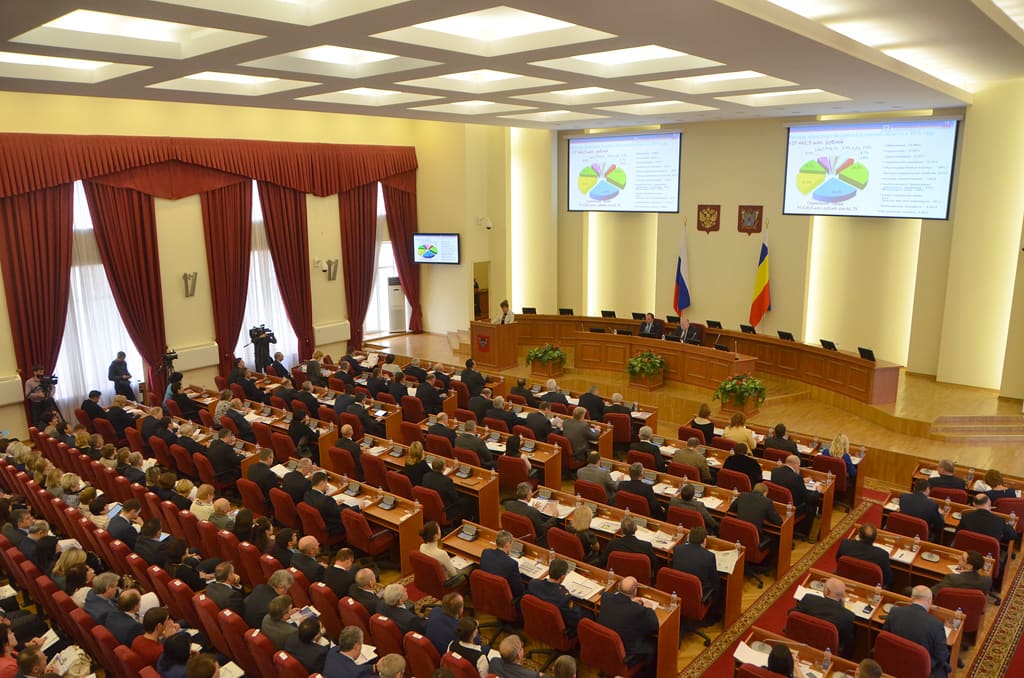 В Законодательном Собрании Ростовской области прошли публичные слушания по проекту бюджета региона на 2016 год