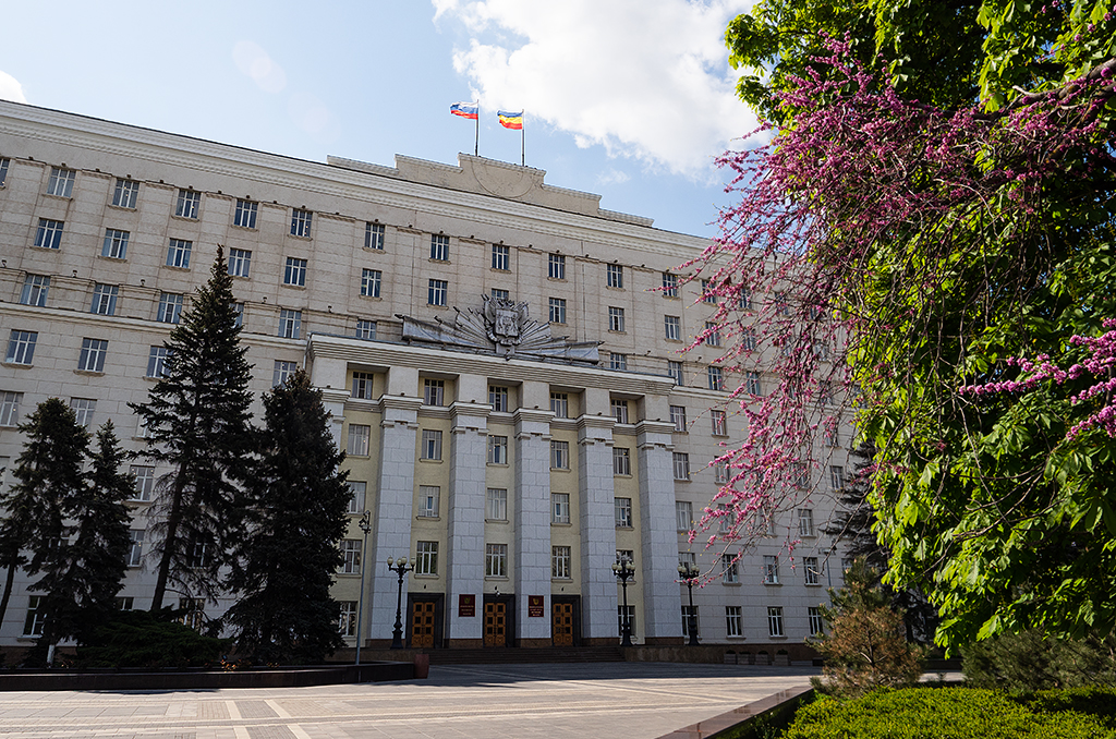 Андрей Харченко прокомментировал итоги заседания Правительства Ростовской области Андрей Харченко прокомментировал итоги заседания Правительства Ростовской области