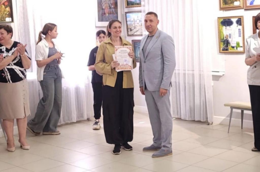 Максим Гелас наградил участников Межрегионального фестиваля художественного и декоративно–прикладного искусства «Святая Русь»