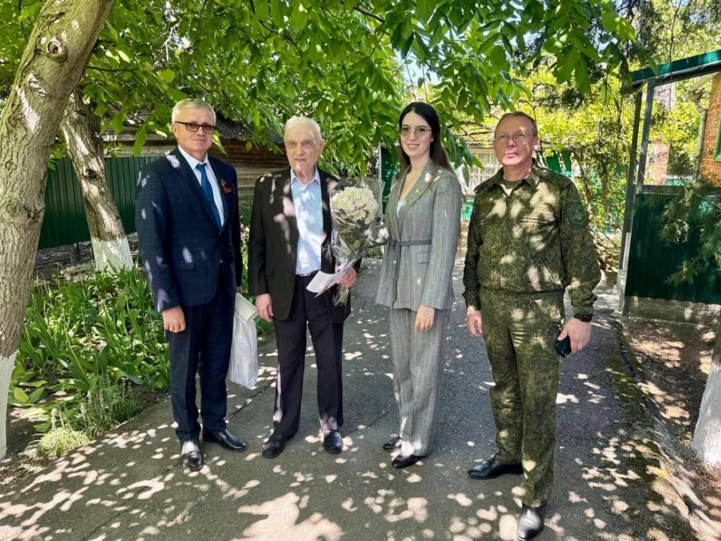 Анна Касьяненко поздравила донских ветеранов с Днем Победы