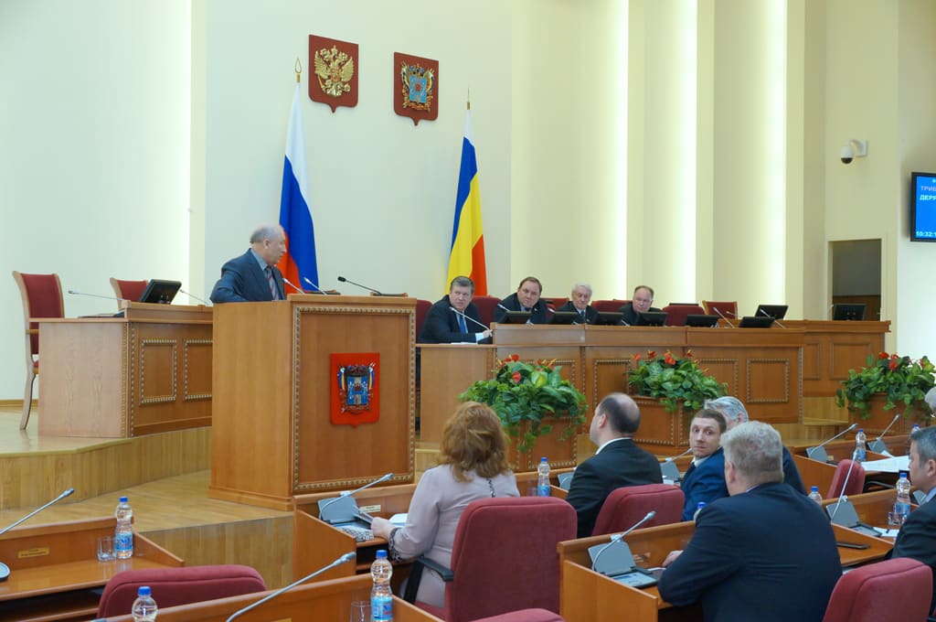 27-е заседание ЗСРО: депутаты заслушали доклад о деятельности Уполномоченного по правам человека в 2015 году 27-е заседание ЗСРО: депутаты заслушали доклад о деятельности Уполномоченного по правам человека в 2015 году