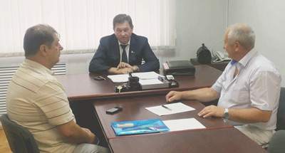 Виктор Шумеев обсудил в Первомайском районе Ростова   новый Областной закон