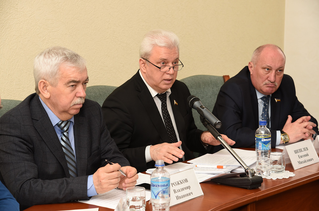 Комитет Донского парламента по строительству поддержал поправки в Областной закон о капитальном ремонте