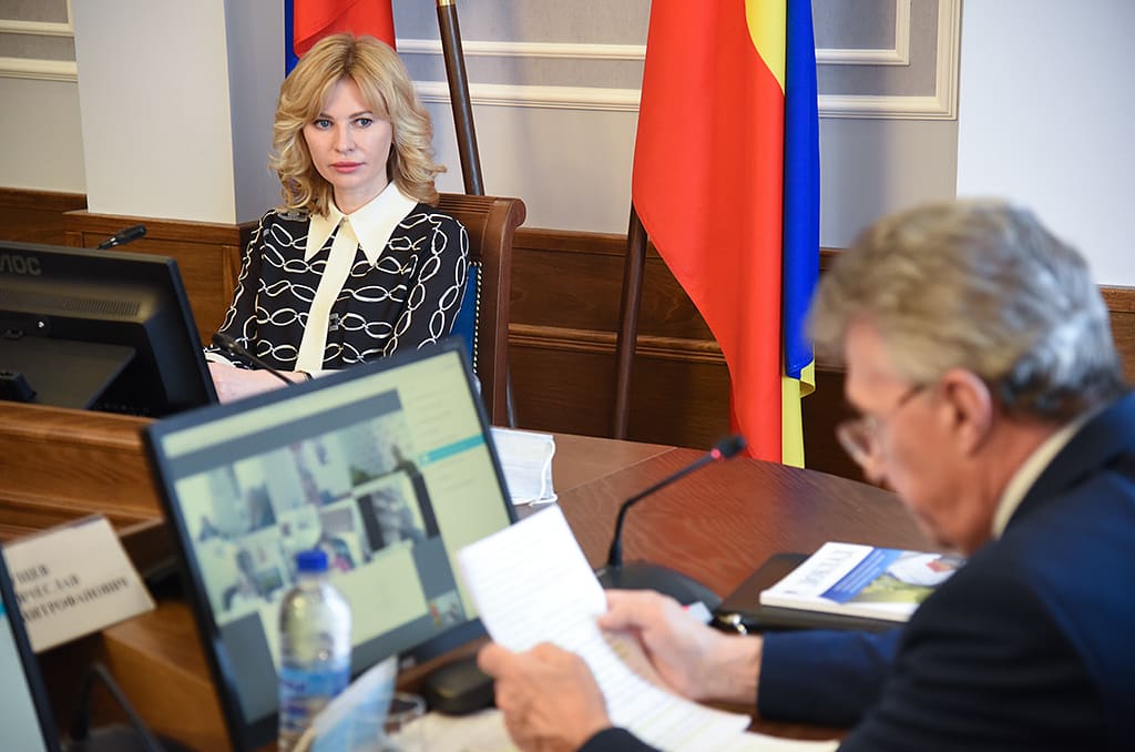 Депутаты донского парламента подготовили Обращение о контроле за оборотом психоактивных лекарственных препаратов