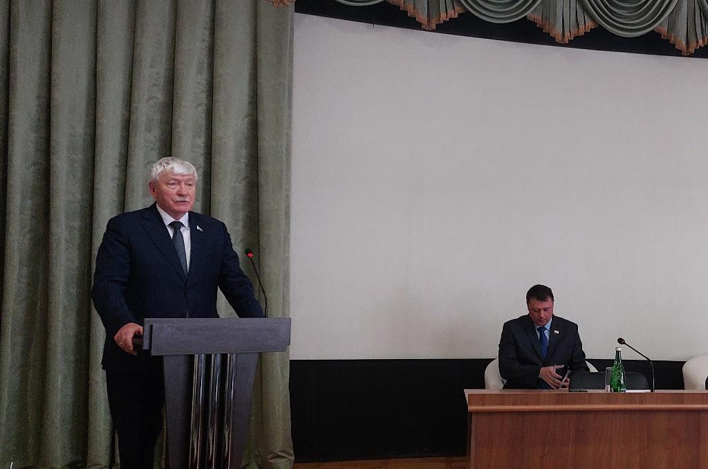 Вячеслав Василенко поздравил сотрудников управления Федерального Агентства по рыболовству с 90-летием рыбоохраны 