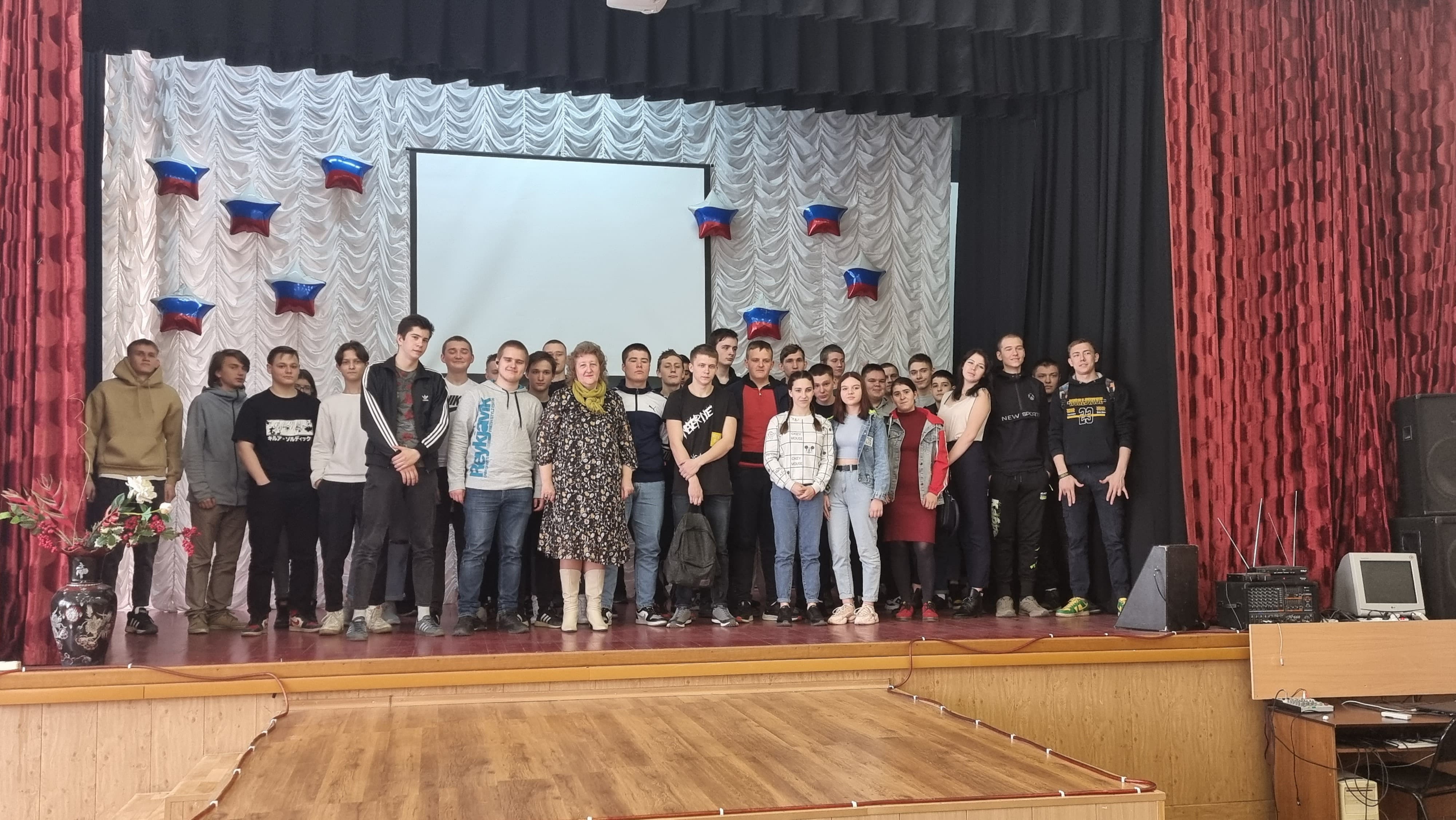 Ирина Потягова провела встречу с таганрогскими студентами 