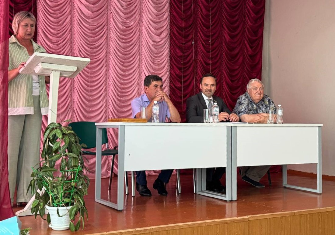В двух хуторах Семикаракорского района отремонтируют системы уличного освещения