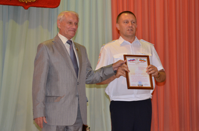 Николай Беляев поздравил работников Госавтоинспекции с профессиональным праздником
