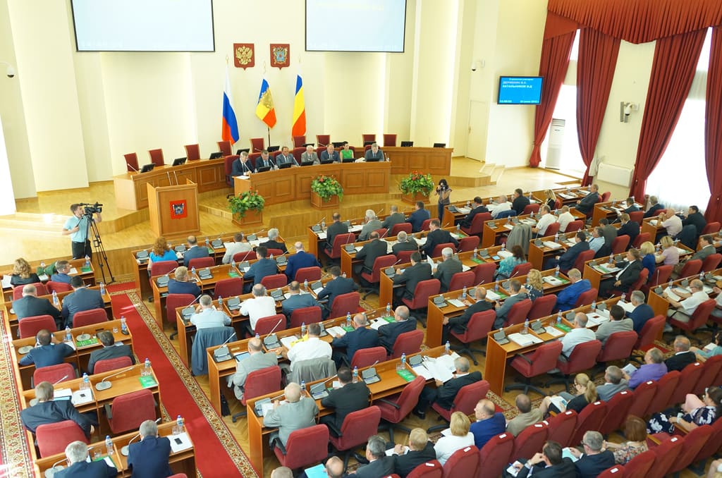 19-е заседание ЗСРО: Депутаты Законодательного Собрания приняли закон «О промышленной политике в Ростовской области» в первом чтении 19-е заседание ЗСРО: Депутаты Законодательного Собрания приняли закон «О промышленной политике в Ростовской области» в первом чтении