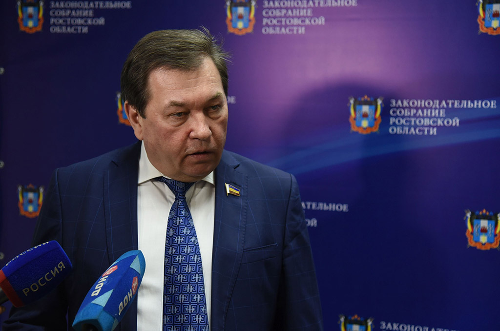 Комитет по экономической политике направил свои предложения в примерную программу законодательной и нормотворческой деятельности на второе полугодии 2018 года Комитет по экономической политике направил свои предложения в примерную программу законодательной и нормотворческой деятельности на второе полугодии 2018 года