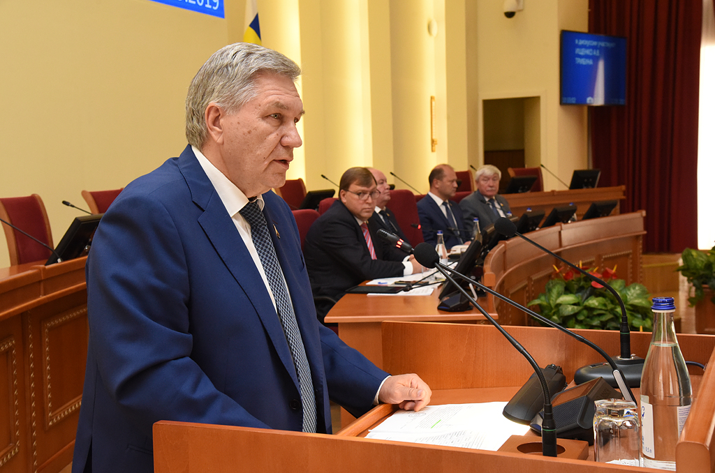 12-е заседание ЗС РО: С 1 января 2020 года увеличится прожиточный минимум пенсионера в Ростовской области 