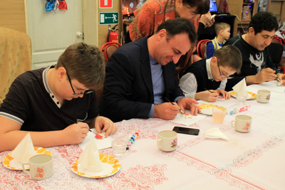 Арутюн Сурмалян принял участие в традиционном детском новогоднем празднике 