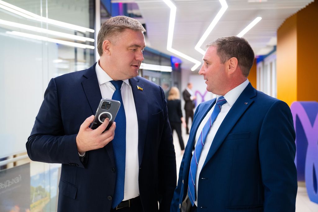 Игорь Бураков: «Вопросы поддержки предпринимательства - в числе ключевых для профильных комитетов донского парламента»