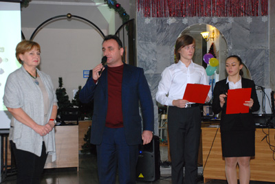 Депутат Арутюн Сурмалян поприветствовал участников фестиваля национальных культур