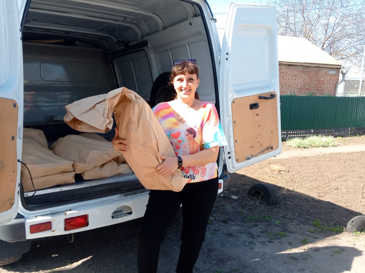 Анна Касьяненко передала гуманитарный груз для участников СВО