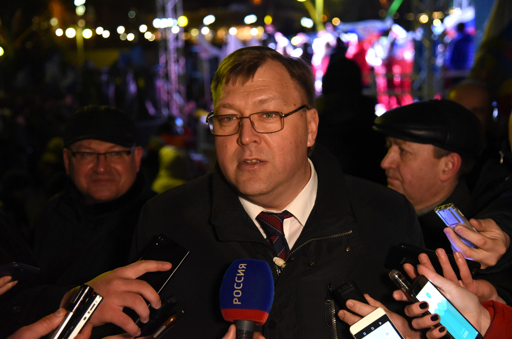Александр Ищенко: «Итоги нынешних выборов создадут новые возможности для развития Ростовской области и всей страны» Александр Ищенко: «Итоги нынешних выборов создадут новые возможности для развития Ростовской области и всей страны»
