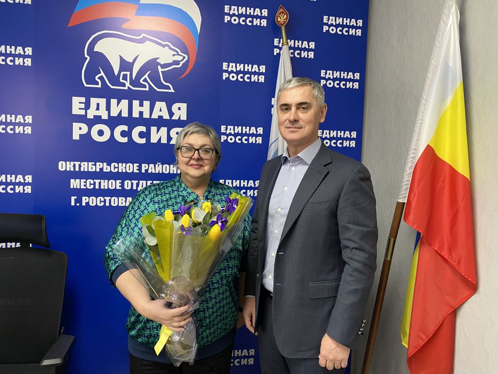Ашот Хбликян поздравил маму бойца СВО с Международным женским днем 