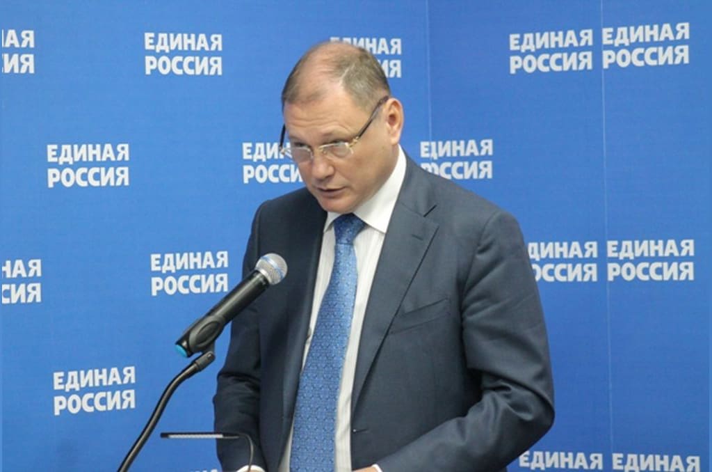 Депутаты донского парламента намерены обсудить поправки в Трудовой кодекс РФ, предложенные «Единой Россией» Депутаты донского парламента намерены обсудить поправки в Трудовой кодекс РФ, предложенные «Единой Россией»