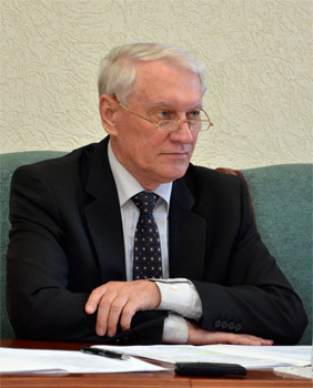 Николай Беляев: "Открытый конкурс позволяет отобрать на должность главы администрации грамотного управленца, думающего о людях" Николай Беляев: "Открытый конкурс позволяет отобрать на должность главы администрации грамотного управленца, думающего о людях"