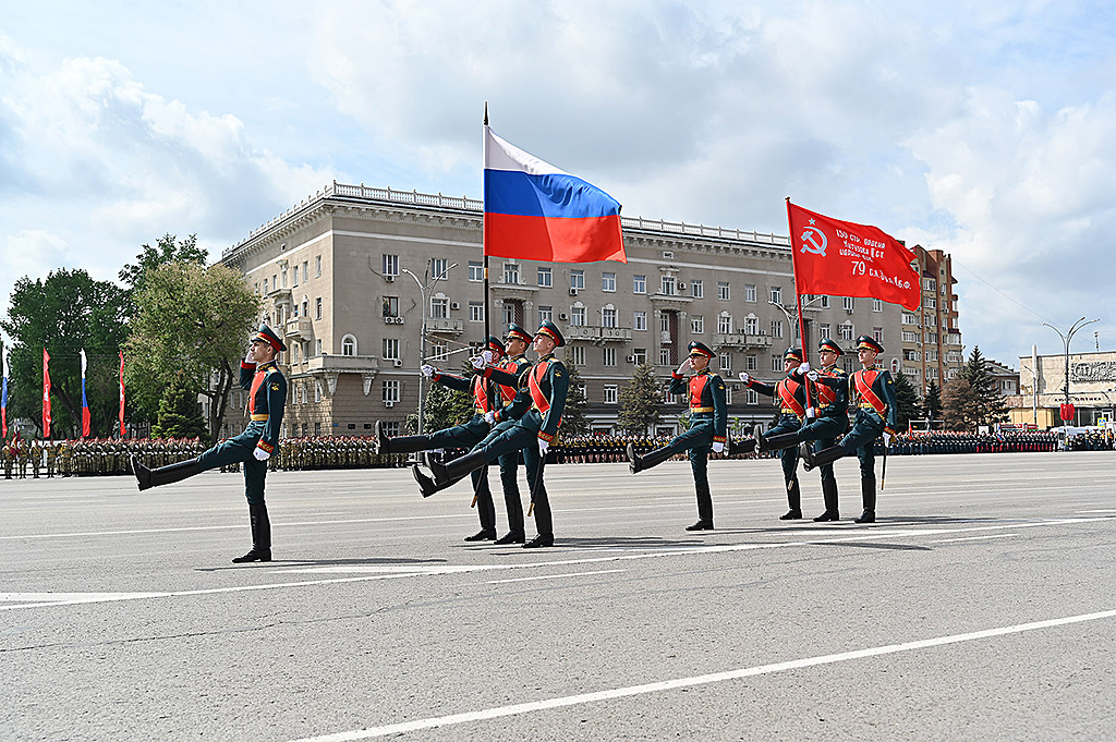 В Ростове-на-Дону состоялся военный парад, посвященный 80-летию Победы в Великой Отечественной войне