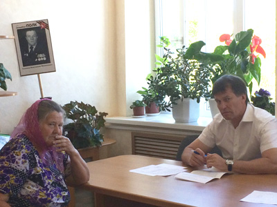 Депутат Сергей Суховенко провел прием граждан Цимлянского района