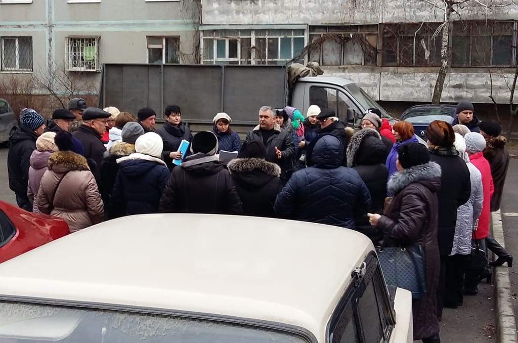 Владимир Сакеллариус провел информационную встречу с ростовчанами Владимир Сакеллариус провел информационную встречу с ростовчанами