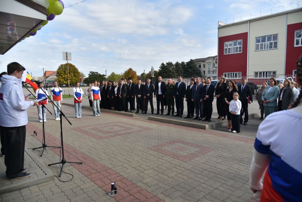 Изображение новости В станице Кагальницкая открылся первый сельский Молодежный центр в Ростовской области  №1