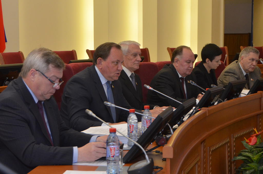 30-е заседание ЗСРО: Депутаты уточнили варианты избрания глав поселений