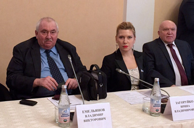 Ирина Загоруйко: «В процессе диалога происходит четкое понимание о наиболее актуальных и перспективных направлениях развития нашего города» Ирина Загоруйко: «В процессе диалога происходит четкое понимание о наиболее актуальных и перспективных направлениях развития нашего города»