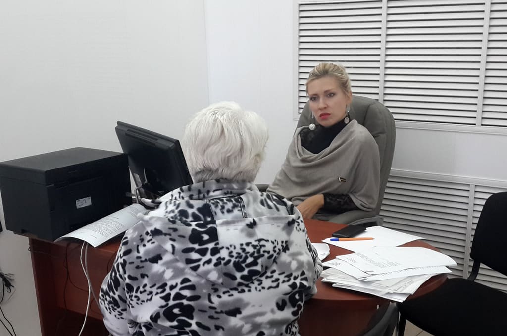 Ирина Загоруйко провела прием граждан в избирательном округе Ирина Загоруйко провела прием граждан в избирательном округе