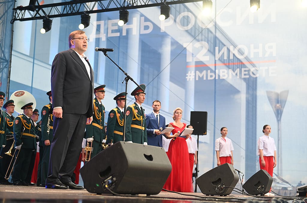 Александр Ищенко: «Россия с честью пройдет любые испытания, и в результате, мы получим еще более мощное и укрепленное государство»