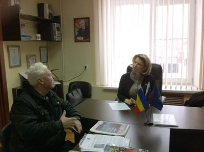 Депутат Анна Штабнова провела прием граждан в г. Азове Депутат Анна Штабнова провела прием граждан в г. Азове