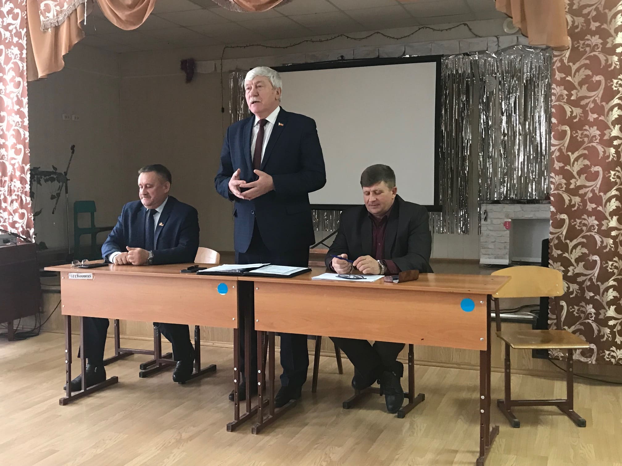 Вячеслав Василенко рассказал жителям Первомайского сельского поселения о деятельности донского парламента в прошлом году