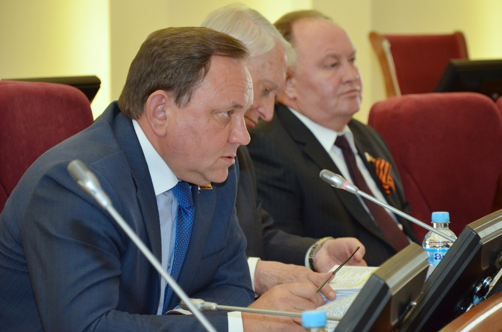 17-е (внеочередное) заседание ЗСРО V созыва: источники доходов бюджета Ростовской области из года в год растут 17-е (внеочередное) заседание ЗСРО V созыва: источники доходов бюджета Ростовской области из года в год растут