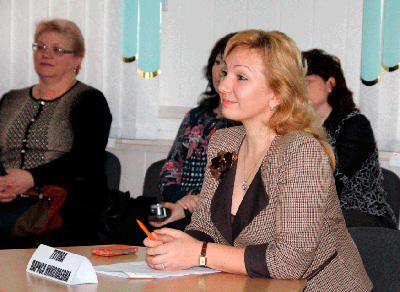 Лариса Тутова приняла участие в заседании «круглого стола», посвященного муниципальному этапу конкурса «Учитель года-2015» в Сальском районе