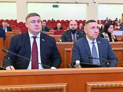Изображение новости Шестнадцатое (внеочередное) заседание Законодательного Собрания Ростовской облаcти №4