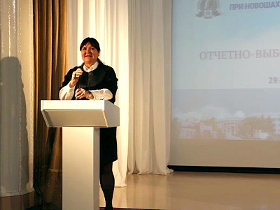 Ирина Жукова поздравила новый созыв Молодежного парламента при Новошахтинской городской Думе с началом работы 